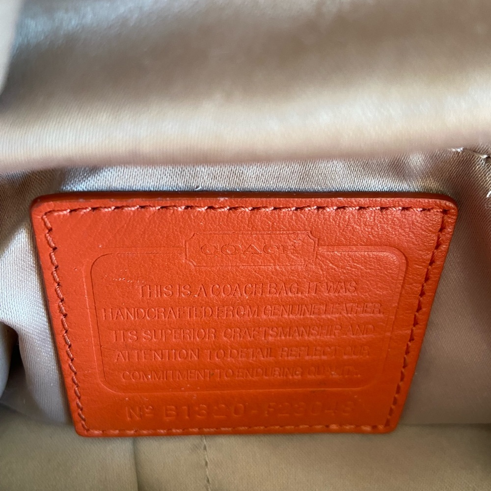 Coach Outlet Leather Bag - Picture 4 of 10